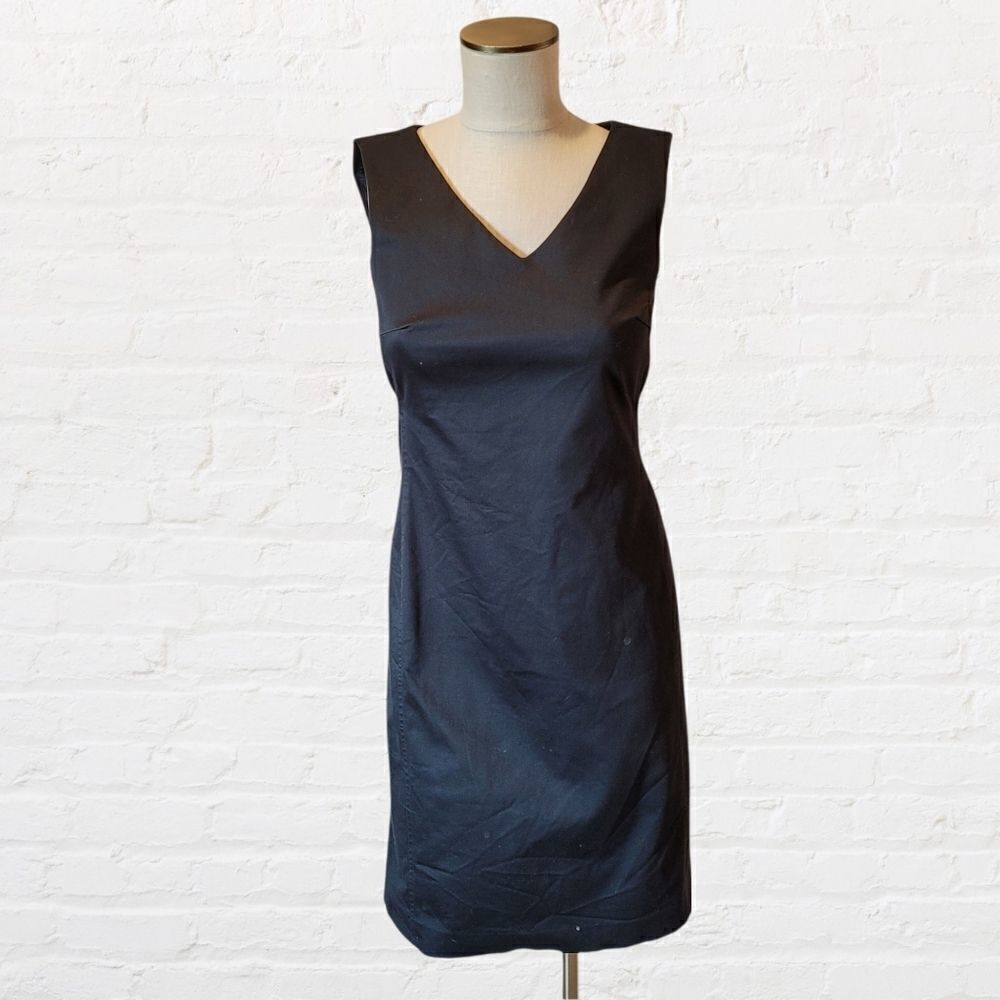 The Limited Stretch Little Black Dress Cinch Adjustable Back Size 2 Sleeveless